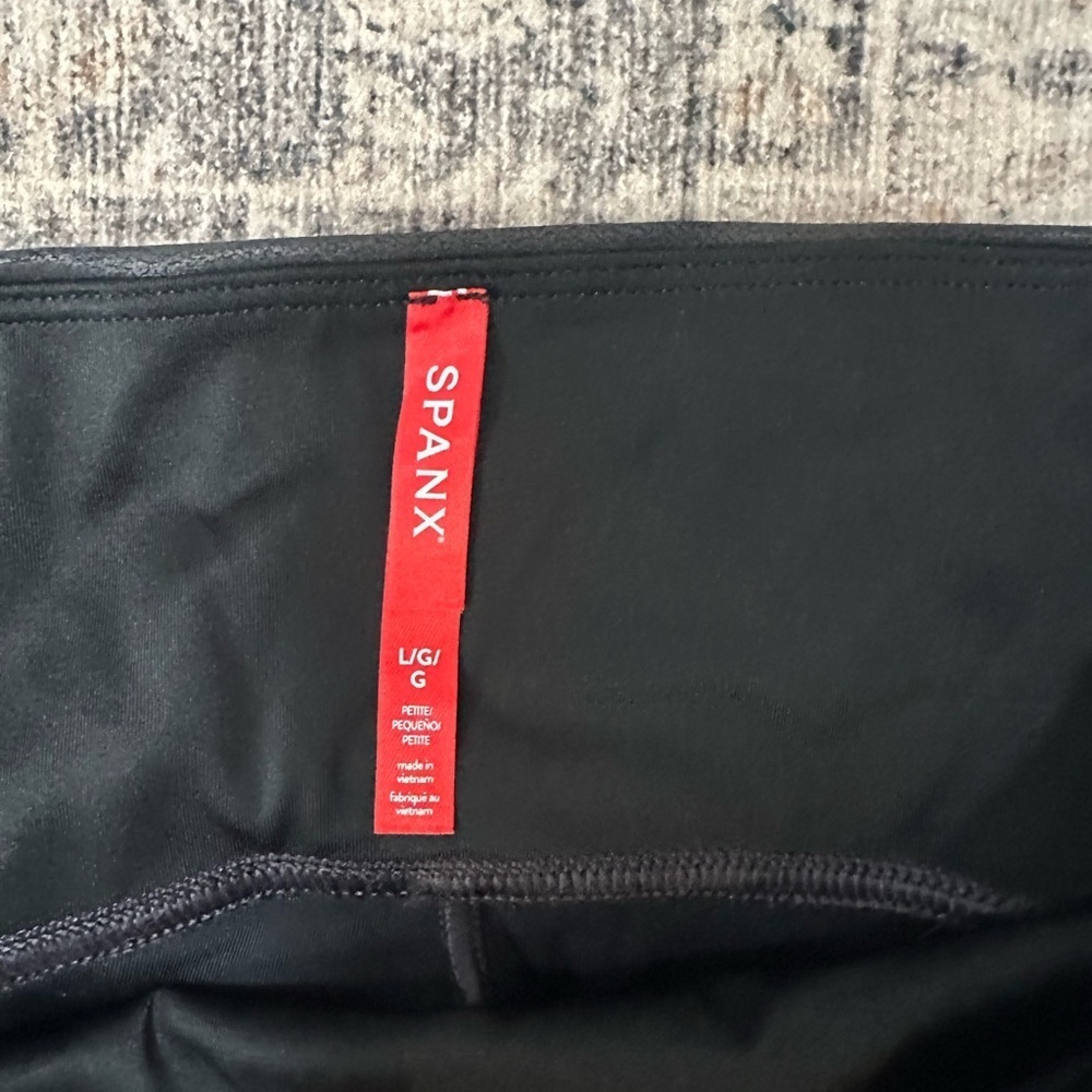 SPANX Black Women's Leggings - Picture 3 of 5